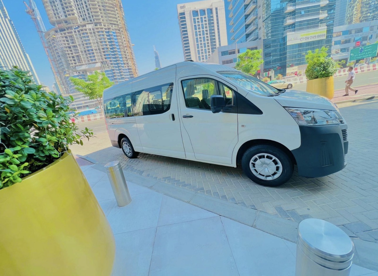Passenger van for group journeys